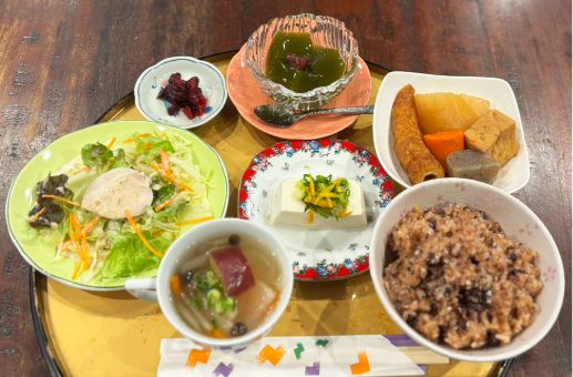 玄米のお赤飯定食